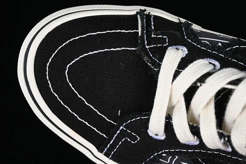 All categories Vans Vans series Vans Hi Vans high-top Vault by Vans x Invincible joint series high-top casual sneakers VN000CDDBP6